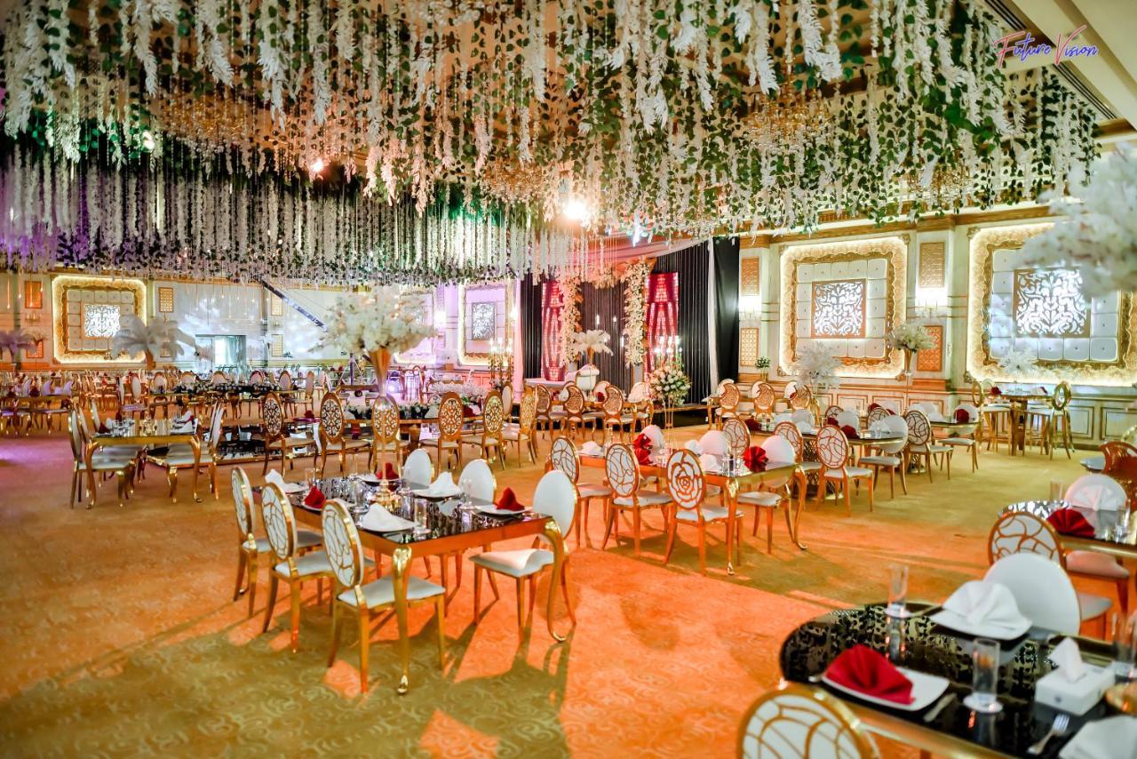 Rehana Plaza Hotel Kairo Exterior foto The interior of the ballroom