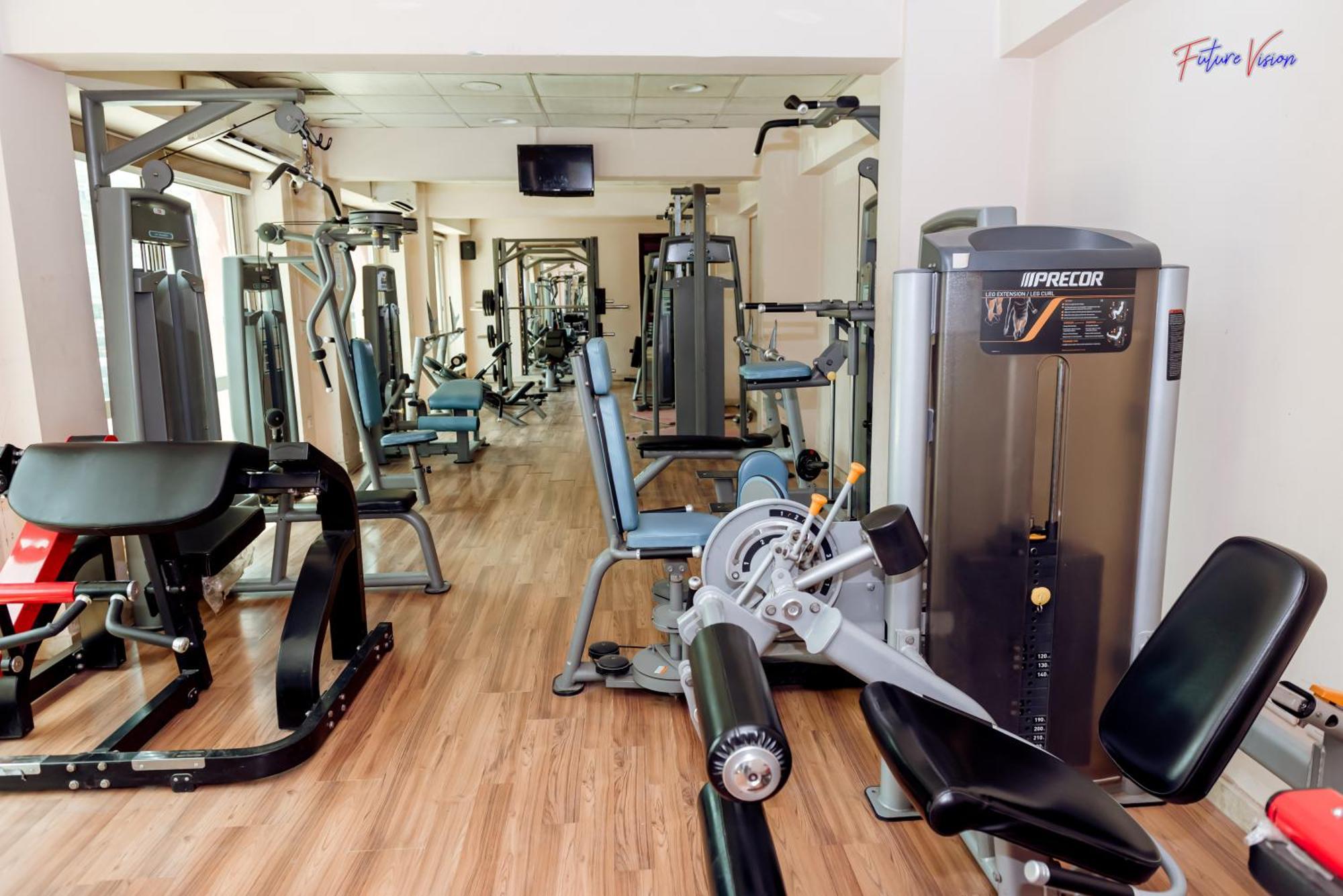 Rehana Plaza Hotel Kairo Exterior foto The gym at the hotel